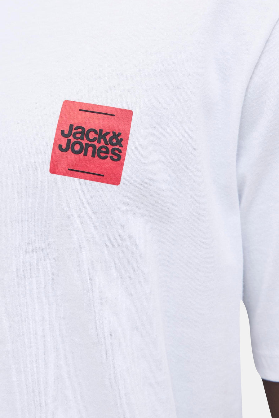 T-shirt à manches courtes blanc de ORIGINALS BY JACK & JONES, avec logo rouge.