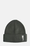Bonnet vert de ACCESSORIES BY JACK & JONES, en maille côtelée avec étiquette logo sur le bord.