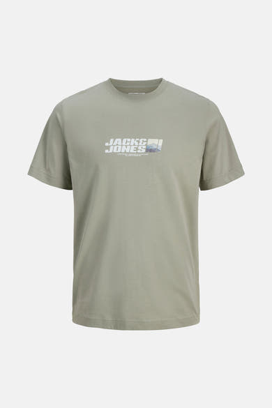 T-shirt à manches courtes vert par JACK & JONES avec un logo graphique sur le devant.