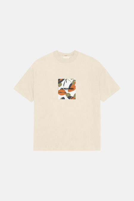 Gele T-shirt met korte mouwen van Originals by Jack & Jones met abstract patroon op de voorkant.