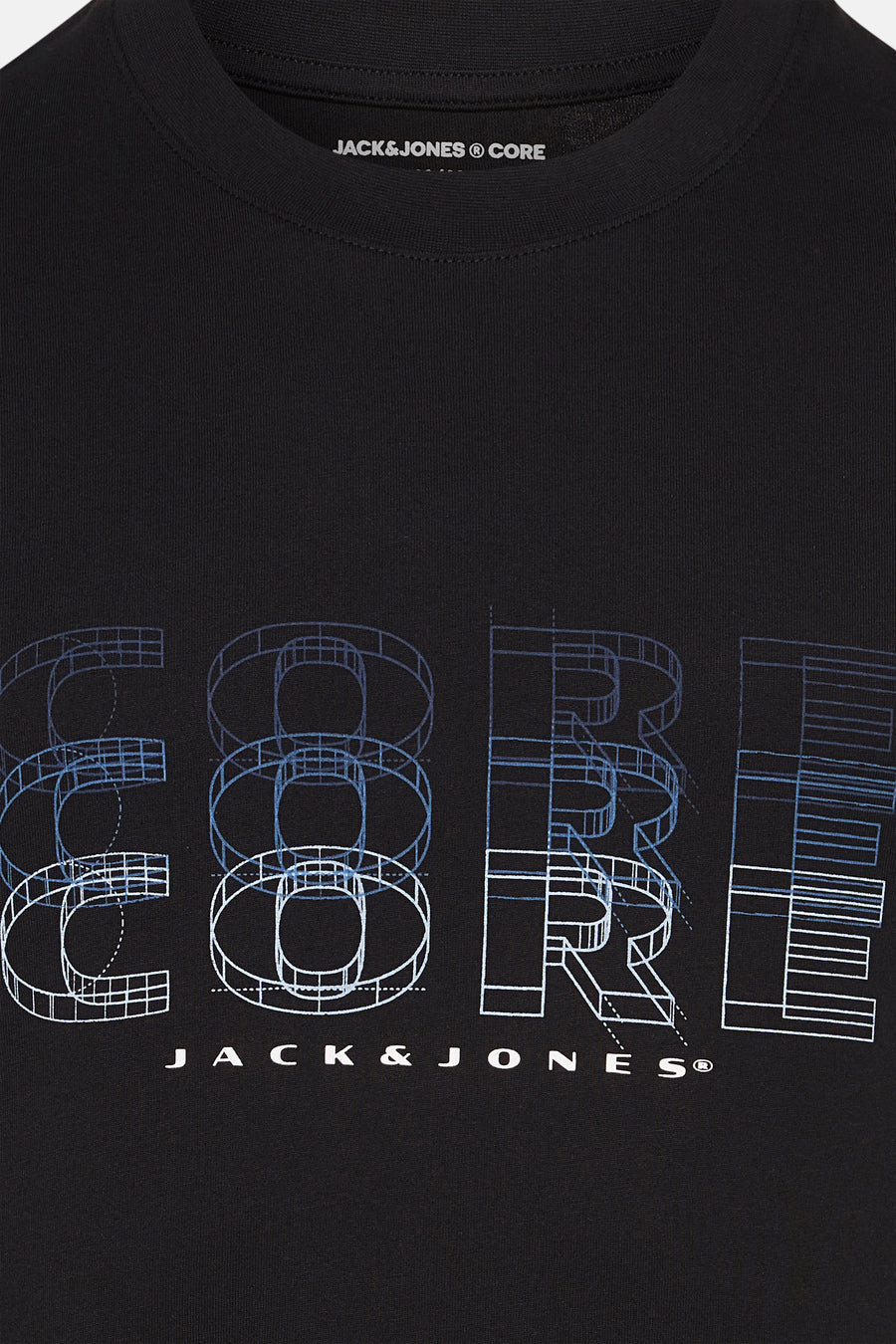 Zwart T-shirt met korte mouwen van JACK & JONES, met een CORE geometrisch patroon op de voorkant.