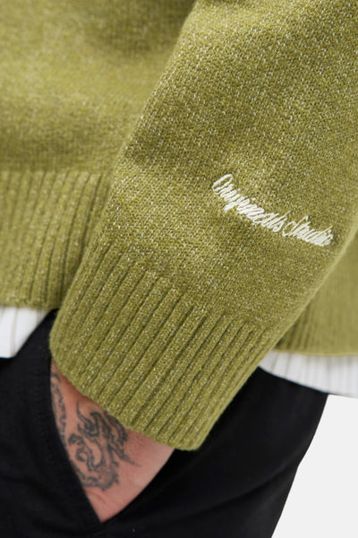 Pull à col rond vert par ORIGINALS BY JACK & JONES avec motif brodé sur la manche, en maille texturée.