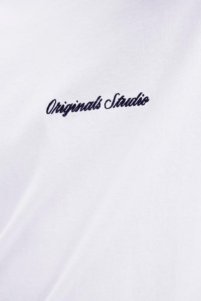 Wit T-shirt met korte mouwen van Originals by Jack & Jones met geborduurde tekst.