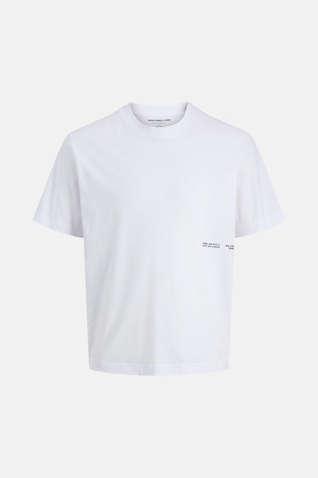 Wit T-shirt met korte mouwen van JACK & JONES, met een subtiele print op de voorkant.