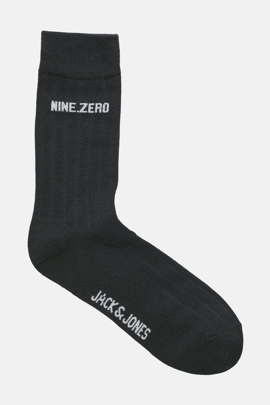 Chaussette grise par ACCESSORIES BY JACK & JONES, avec inscriptions «NINE.ZERO» et «JACK&JONES» en blanc.
