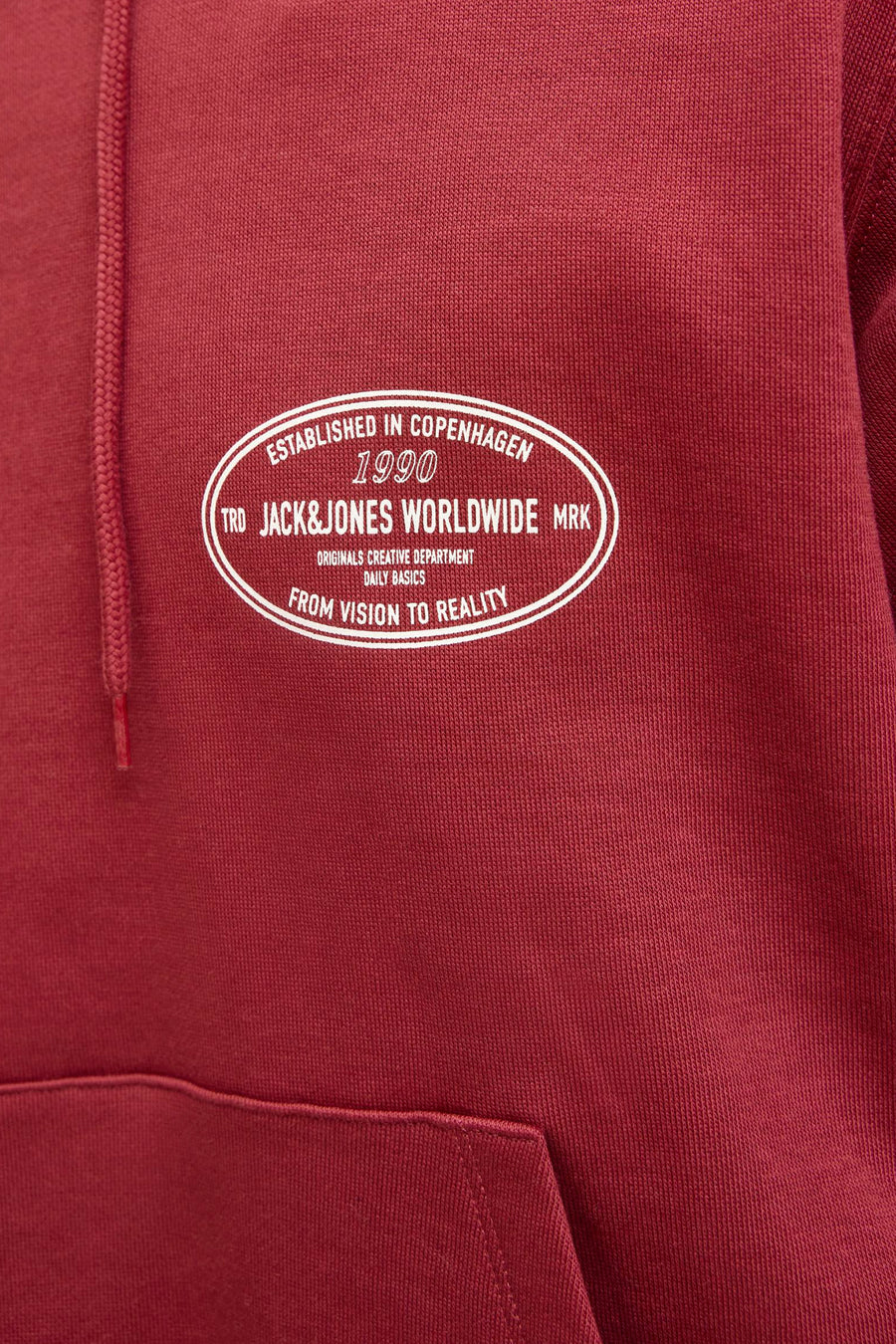 Rode hoodie van PREMIUM by JACK & JONES met trekkoord en opgedrukt logo aan de voorkant.