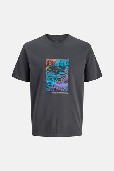 Grijze korte mouw T-shirt door JACK & JONES met een meerkleurig gewelvde grafisch patroon op de voorzijde.