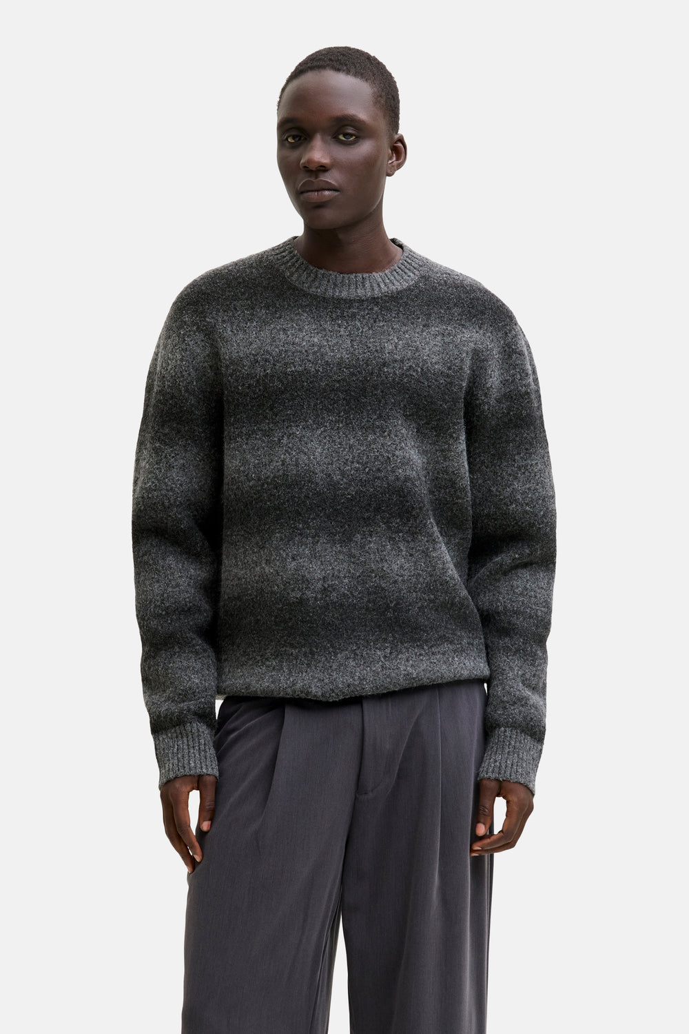 Pull met ronde hals - grijs