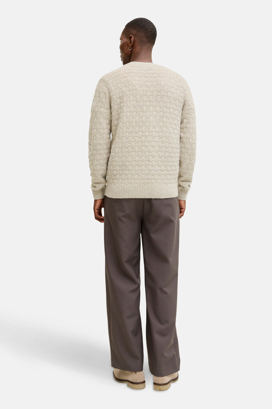 Beige ronde hals trui met textuur van JACK & JONES, met toon-op-toon geometrisch patroon.