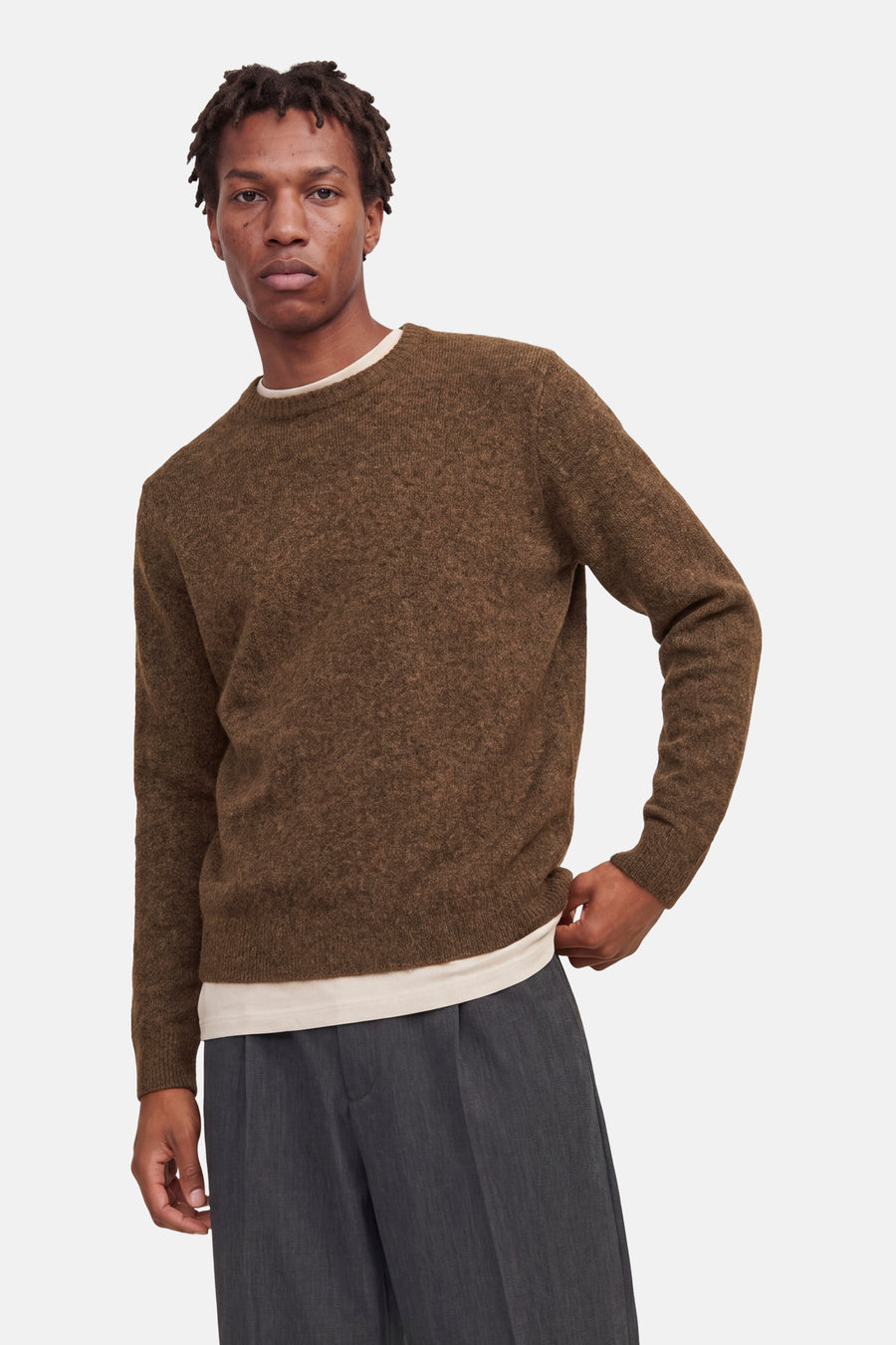 Pull col rond brun - PREMIUM by JACK & JONES
