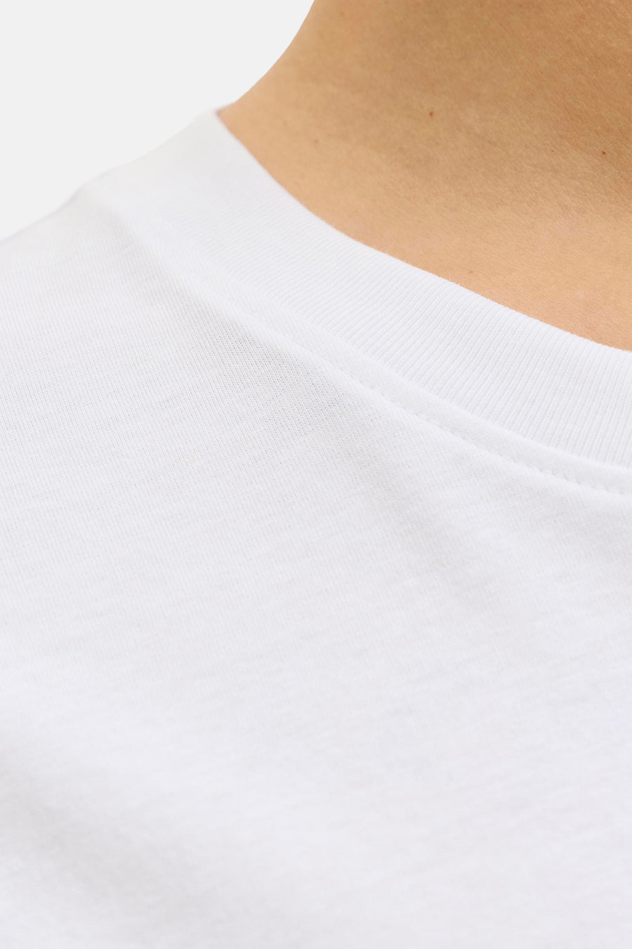 Wit T-shirt met korte mouwen van JACK & JONES, met ronde hals en mesh-textuur.