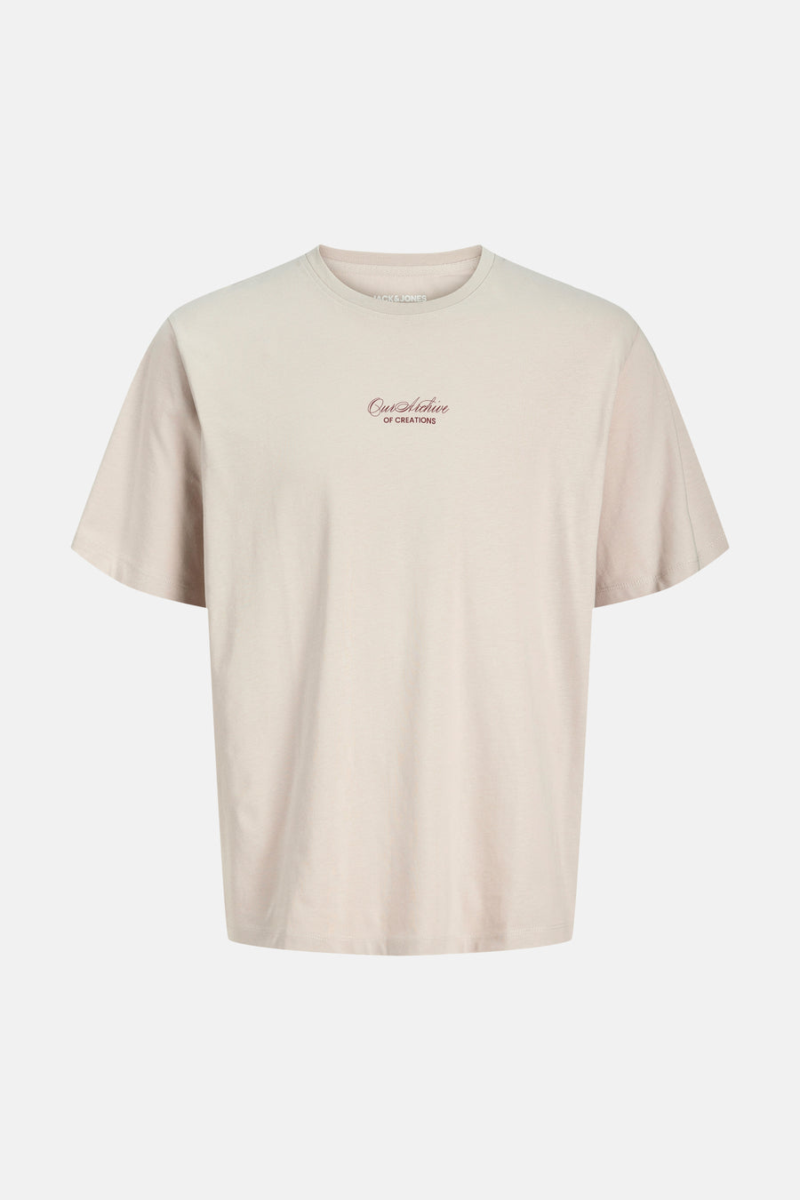 T-shirt beige à manches courtes d'ORIGINALS BY JACK & JONES avec un imprimé 'Our Archive OF CREATIONS' bordeaux sur la poitrine.