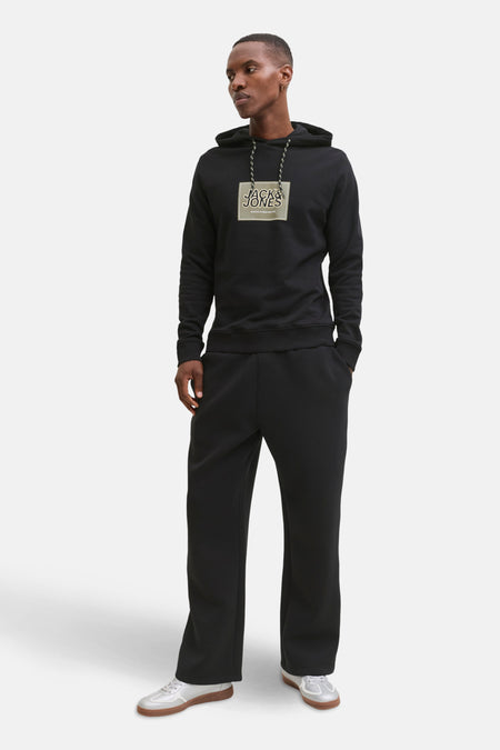 Sweat à capuche noir de JACK & JONES, avec cordon de serrage et logo imprimé.