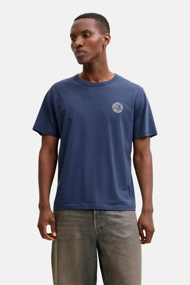 Blauwe T-shirt met korte mouwen van ORIGINALS BY JACK & JONES met een opdruk op de borst.
