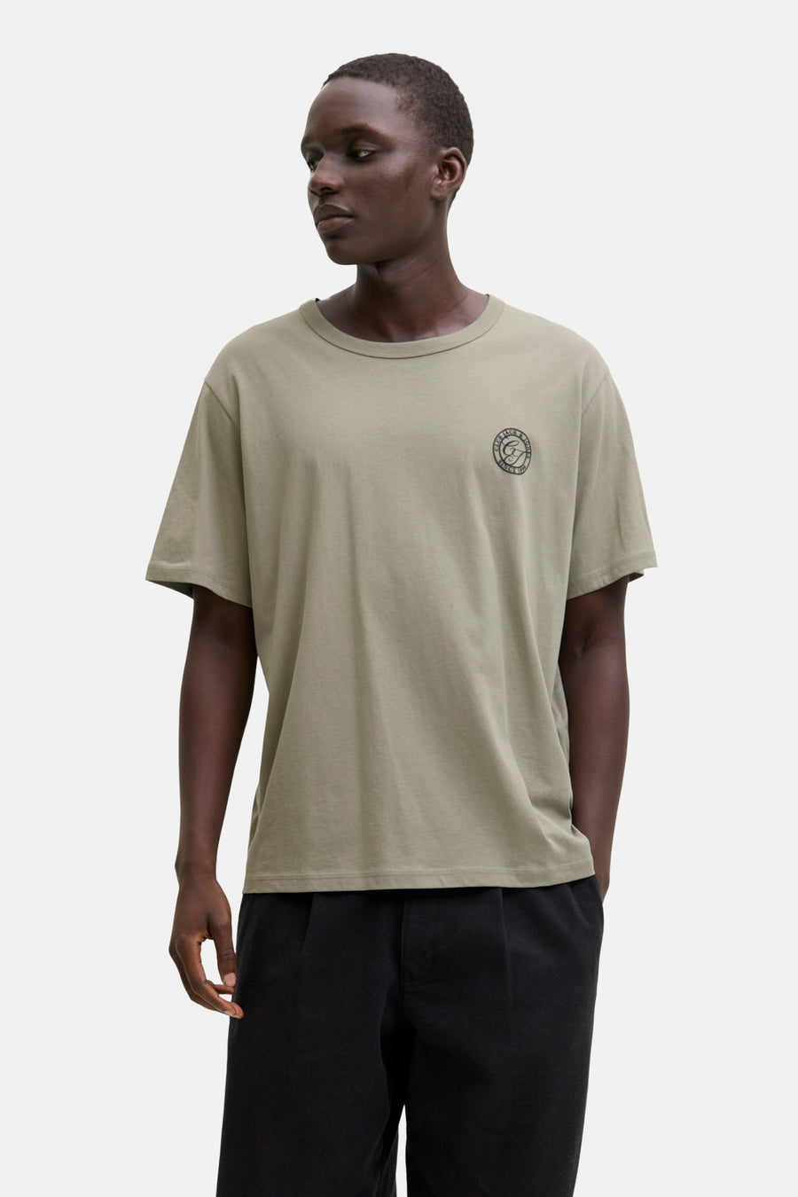 Groen T-shirt met korte mouwen van ORIGINALS BY JACK & JONES, met rond logo op de borst.