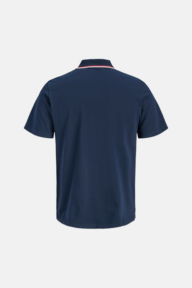 Polo bleu marine de JACK & JONES, vue de dos, avec col rayé blanc et rouge et tissu texturé.