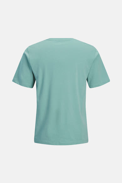 Blauw T-shirt met korte mouwen van JACK & JONES, achterkant op effen achtergrond.