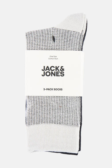Lot de trois paires de chaussettes multicolores d'ACCESSORIES BY JACK & JONES, à motifs géométriques discrets.