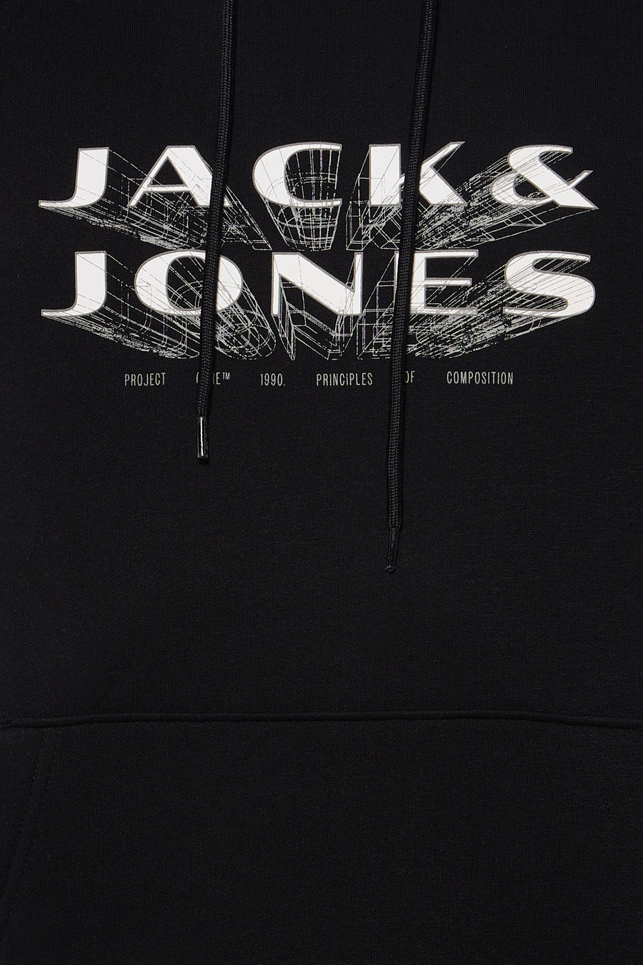 Zwarte hoodie van PREMIUM by JACK & JONES, met trekkoorden en decoratieve opdruk van het logo.