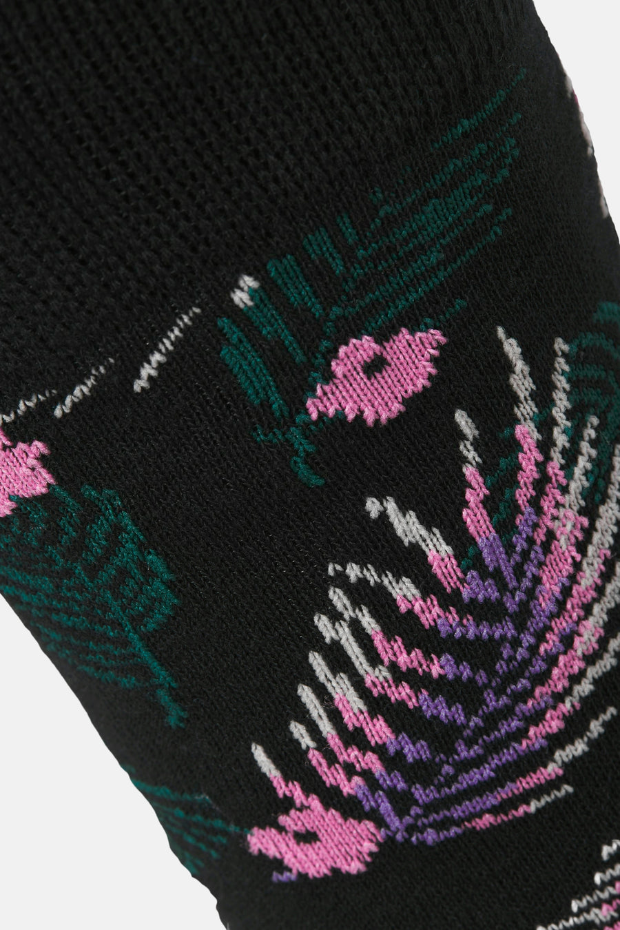 Zwarte gebreide sokken van ACCESSORIES BY JACK & JONES met meerkleurig roze, paars, groen en wit bloemenpatroon.