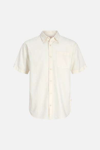 Chemise blanche à manches courtes de JACK & JONES, avec poche poitrine et boutons.
