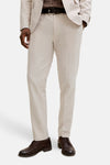 Ecru kostuumbroek van PREMIUM by JACK & JONES in getextureerde stof, gedragen door een man met een bijpassend colbert.