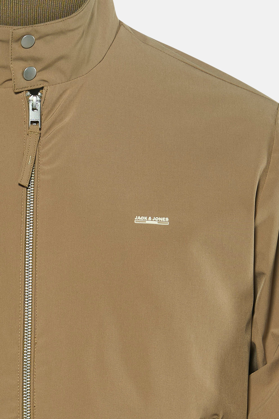 Korte beige jas van ORIGINALS BY JACK & JONES met ritssluiting en drukknoopsluiting bij de kraag.