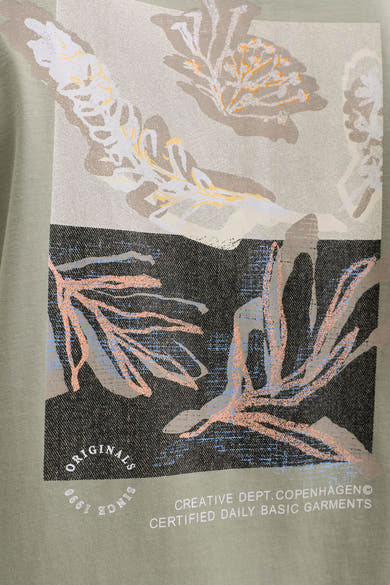 Groen T-shirt met korte mouwen van ORIGINALS BY JACK & JONES met een getextureerd rechthoekig bloemenpatroon.