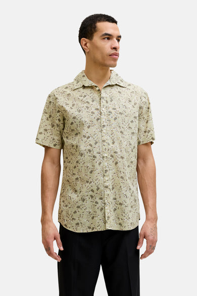 Multikleurig overhemd met korte mouwen van PREMIUM by JACK & JONES, met subtiel bloemenpatroon.