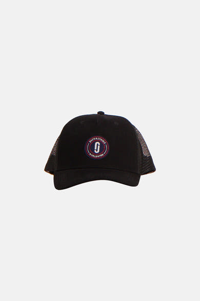 Zwarte pet van ACCESSORIES BY JACK & JONES met een gebogen klep en mesh-paneel aan de achterkant.