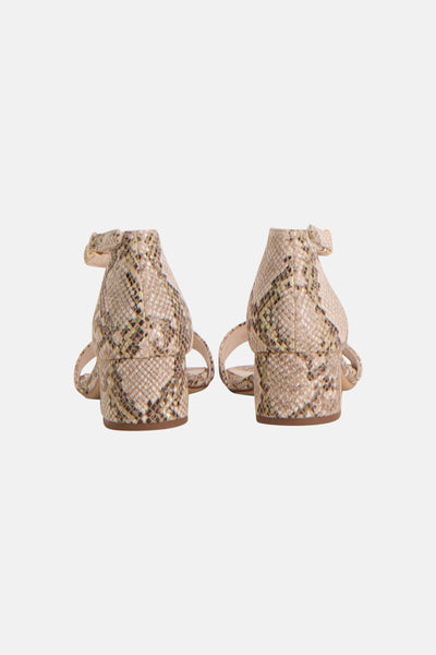 Escarpins à talons en motif serpent, multicolores par TAMARIS, vue arrière des deux chaussures.
