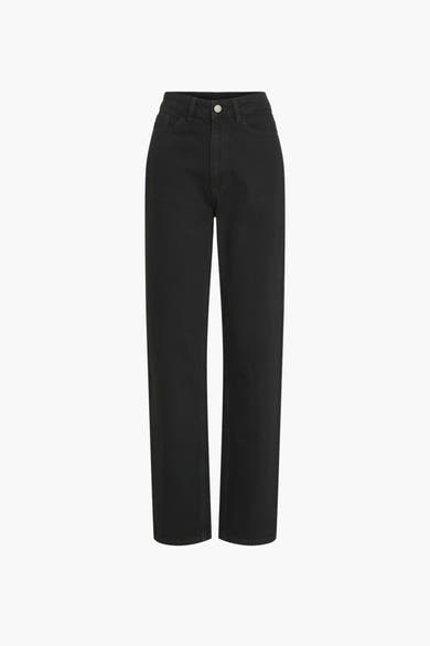 Zwarte rechte jeans van VILA® denim, met metalen knoop en voorzakken.