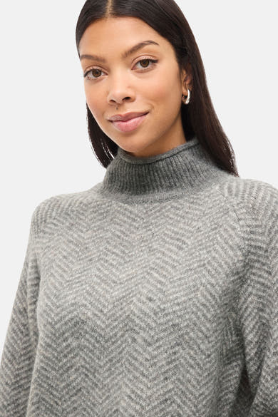Pull à col roulé gris de VILA®, motif à chevrons.