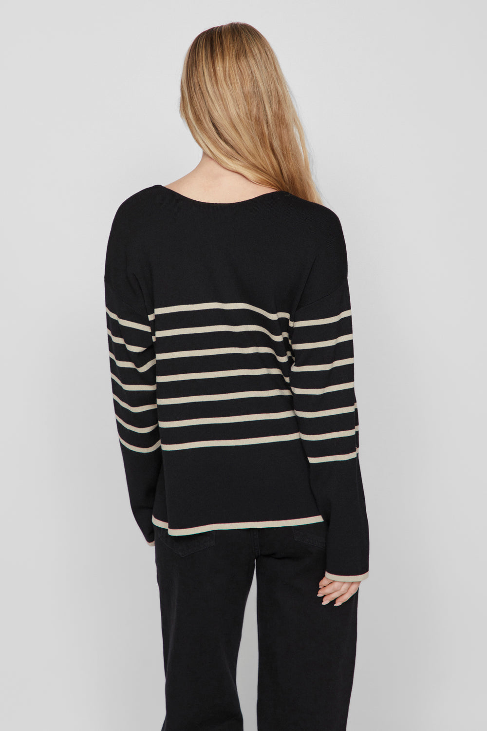 Pull col V Noir - VILA®