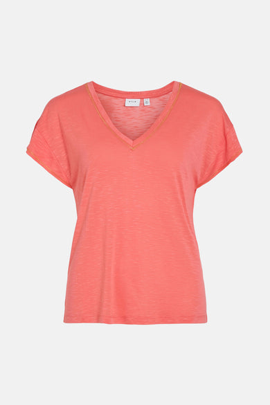 T-shirt corail met korte mouwen van VILA, met gouden rand op de V-keel.
