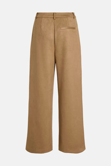 Cognac broek VILA®, wijde pasvorm en paspelzak achter.