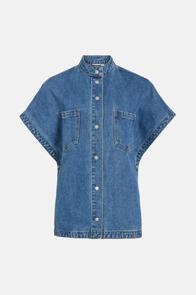 Middelblauwe spijkerblouse van VILA, met korte mouwen en een rugpas.
