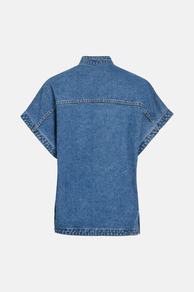 Chemise en jean bleu moyen de VILA, avec manches courtes et empiècement au dos.
