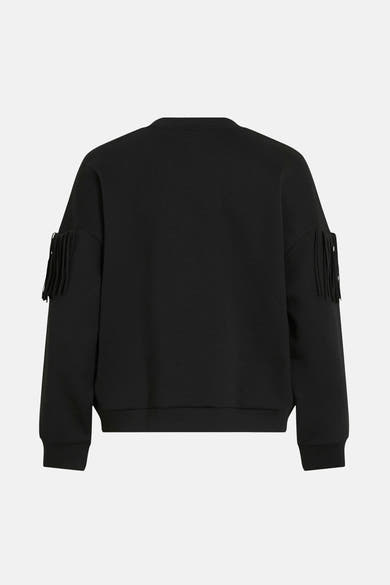 Zwarte rondehals sweatshirt van VILA, met decoratieve franjes op de schouders, achteraanzicht.