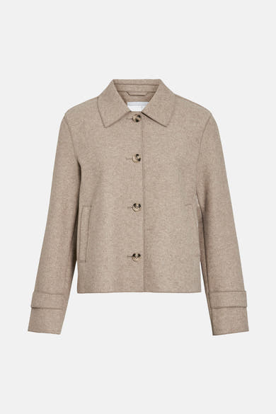 Veste courte beige de VILA, avec col à revers, fermeture boutonnée et poches plaquées.