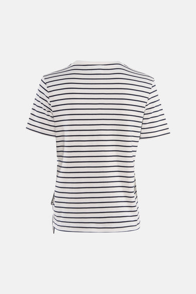 Wit T-shirt met korte mouwen van VILA®, marineblauwe strepen, rechte pasvorm, achterzijde.