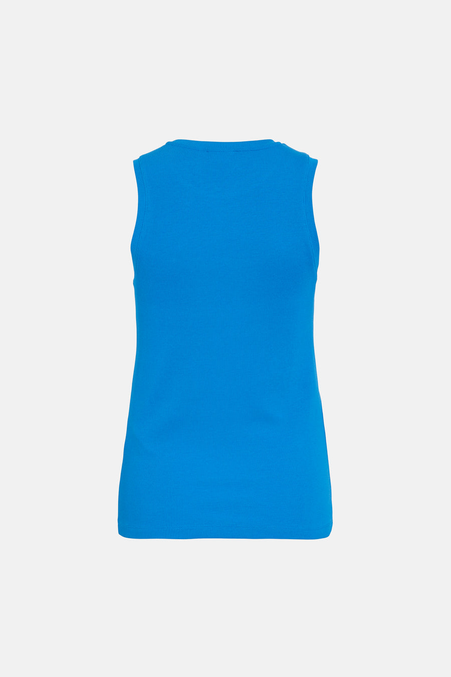 Top sans manches bleu de ROUGE EDIT, en maille côtelée, sur fond blanc.

