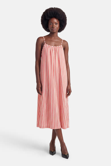 Robe nuisette multicolore de VILA® à rayures rouges et blanches, coupe fluide et longueur midi.