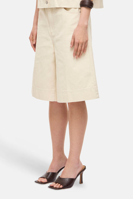 Short - beige