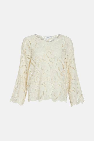 Ecru blouse met lange mouwen van VILA®, in opengewerkte bloemenkant met geschulpte zoom.