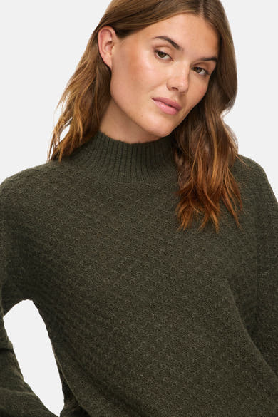 Pull col O - vert