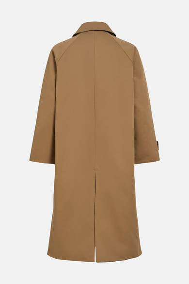Trench long brun VILA® vu de dos, à manches longues et col montant.