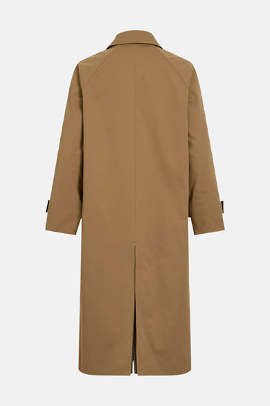 Trench marron long de VILA®, vue arrière, avec fente centrale et détails contrastés aux poignets