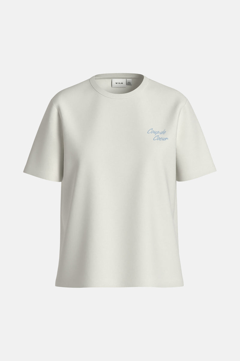 Wit T-shirt met korte mouwen van VILA®, effen, op lichte achtergrond.