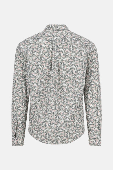 Chemise à manches longues multicolore de FYNCH-HATTON avec un motif de feuilles all-over, vue de dos.